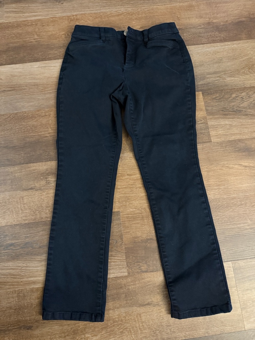 Christopher & Banks Women's Skinny Jeans in Black